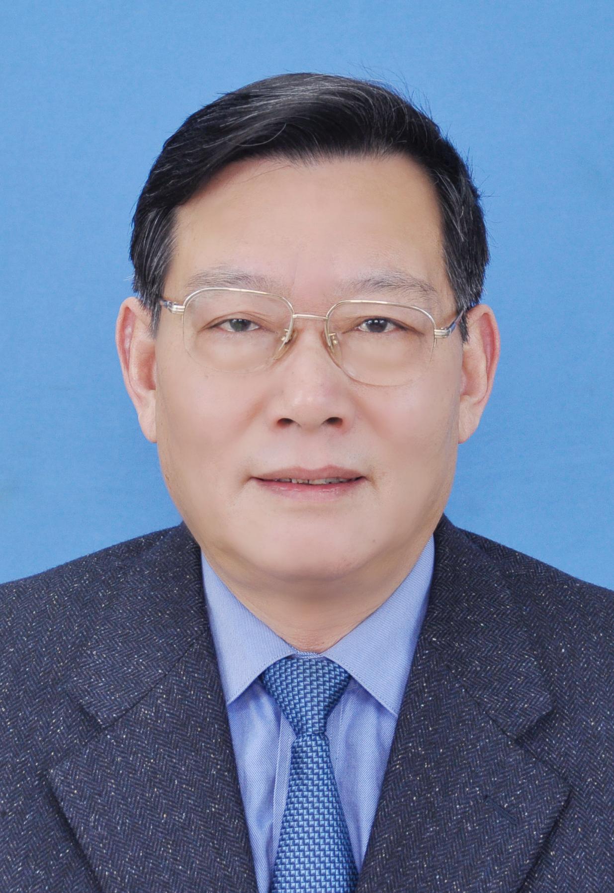 1981年至今江阴市县历届人大常委会主任名单一览表
